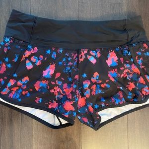 Lululemon Running Shorts - Size 6